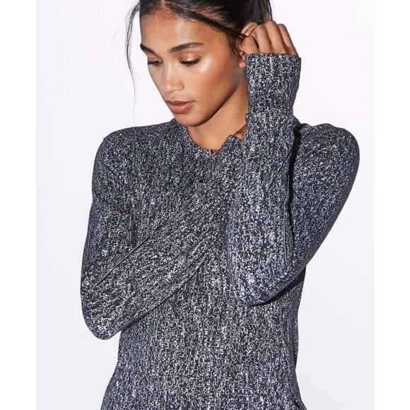 EUC Lululemon Extra Mile Long‎ Sleeve Suited Jacquard Top Black White Luon Sz 2 - Picture 2 of 16